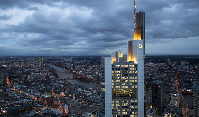 Commerzbank, kurucusu olduğu Dax endeksinden çıkarılıyor