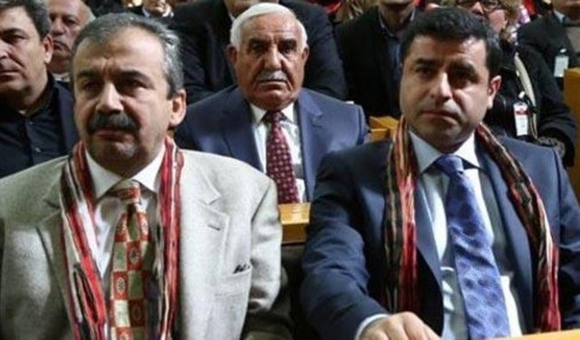Demirtaş ve Önder'e hapis cezası