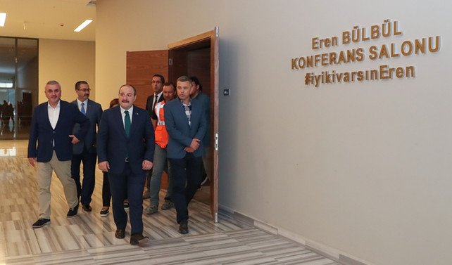 Bakan Varank, Bilişim Vadisi'ni ziyaret etti