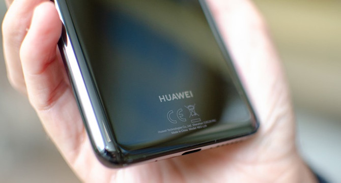 Huawei'nin Çinli yöneticisi Polonya'da gözaltına alındı