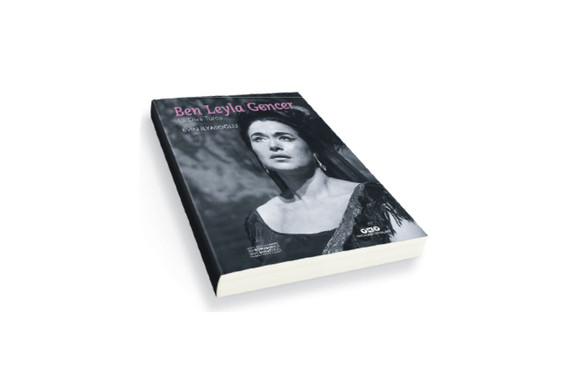 la scala'ya tırmanan diva