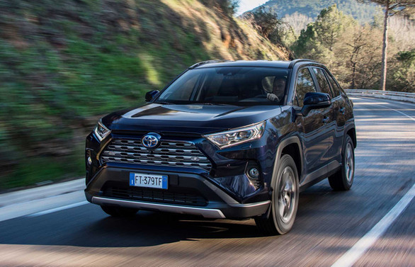 Toyota RAV4 tamamen yenilendi