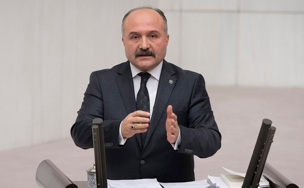 Usta, Samsun Büyükşehir Belediye başkanlığına aday oldu