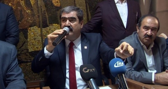 CHP Gaziantep İl Yönetimi görevden alındı