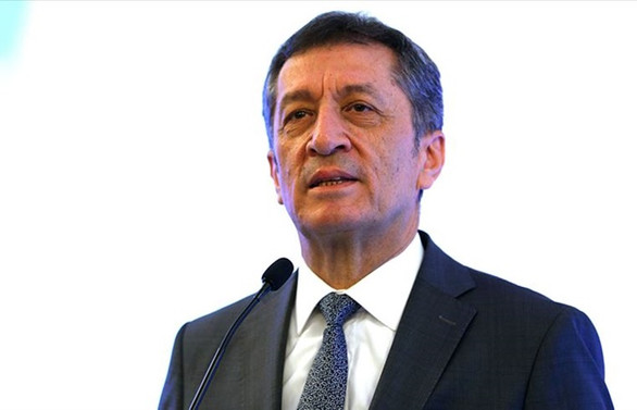 Selçuk: Sınır ilçelerinde eğitimin aksaması söz konusu olamaz
