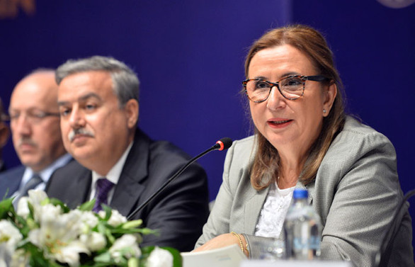 Bakan Pekcan: İhracattaki ivme sürecek