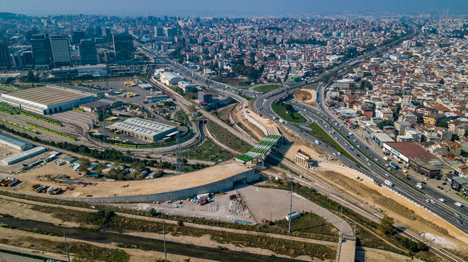 Trafikte düğüm çözülüyor