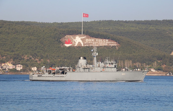 NATO gemileri Çanakkale'de