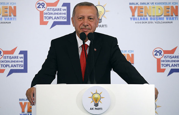 Cumhurbaşkanı Erdoğan: Faiz oranları makul oranlara geriledi, daha da gerileyecek