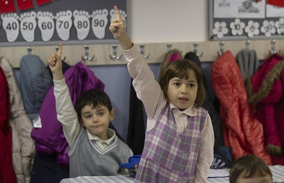 İlk ara tatilin ardından öğrenciler ders başı yaptı
