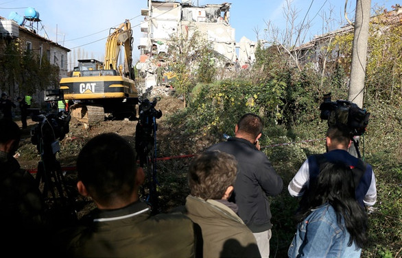 Arnavutluk'taki depremde ölü sayısı 39'a yükseldi