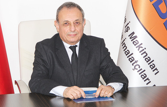İş makineleri ilk kez 'fazla' verdi