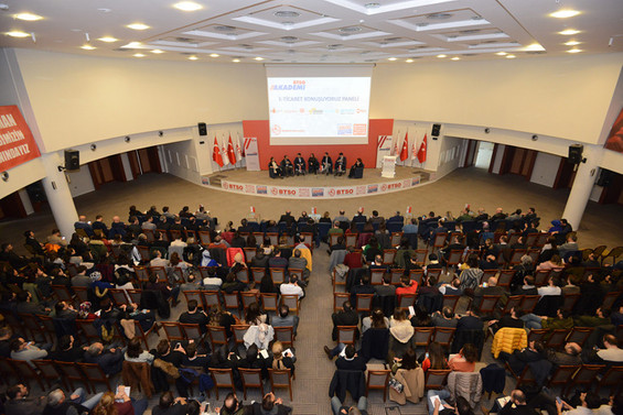 “E-ticarette başarının sırrı ürünü doğru anlatmak”