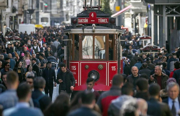 İnsani gelişmede sınıf atladık