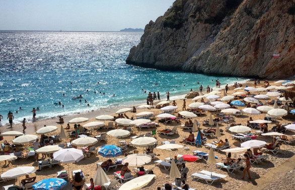 Avrupalı turistler Türkiye'ye dönüyor