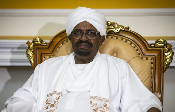 Sudan'da hükümet feshedildi