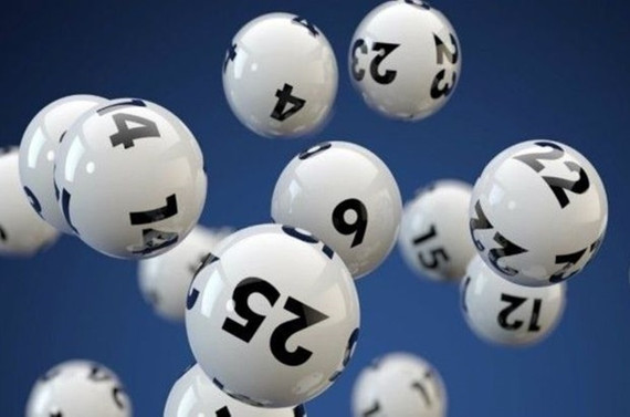 Sayısal Loto büyük ikramiyeyi devretti