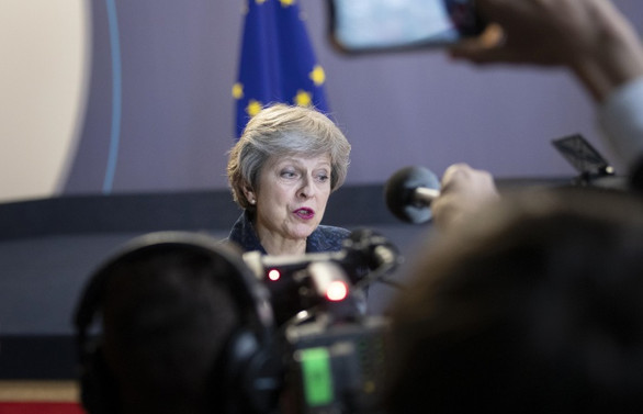 May, Brexit'i erteleme fikrine sıcak bakmaya başladı