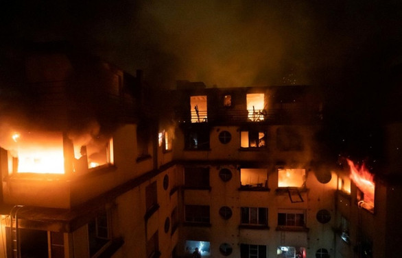 Paris'teki yangında ölü sayısı 10'a çıktı