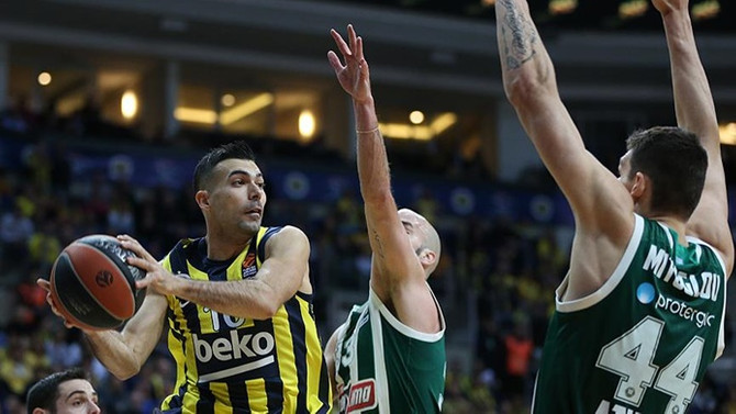Fenerbahçe Beko play-off'u garantiledi