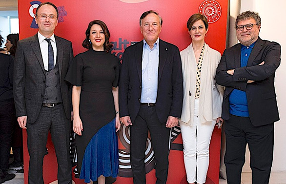 İKSV Nejat Eczacıbaşı Binası'nın Alt Katı…