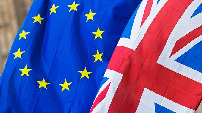 İngiliz parlamentosu Brexit ertelemesini oylayacak