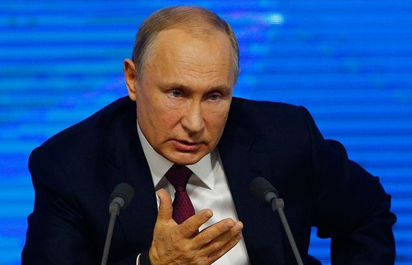 Putin 'sahte haber' yasasını onayladı