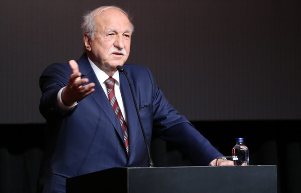 Herkese dijitalleşmenin eğitimini vermemiz lazım