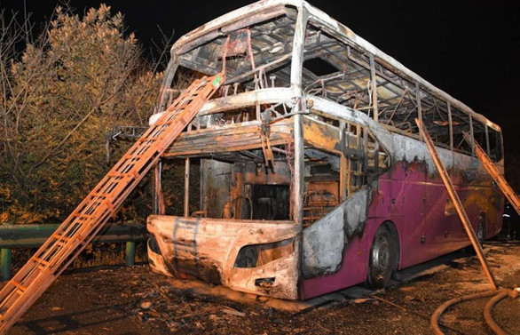 Çin'de otobüs yandı: 26 ölü, 28 yaralı