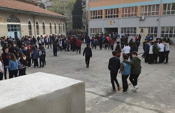 Denizli'de deprem nedeniyle eğitime iki gün ara verildi