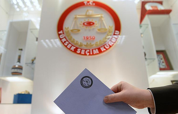 İstanbul'da kesinleşen belediye başkan aday listeleri ilan edildi