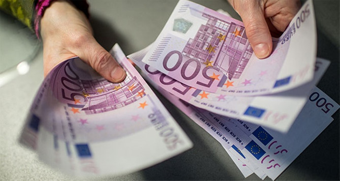 ECB ve BoE, döviz takas anlaşması imzaladı