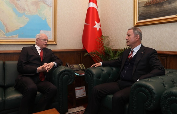 Akar ile Jeffrey Suriye'yi görüştü