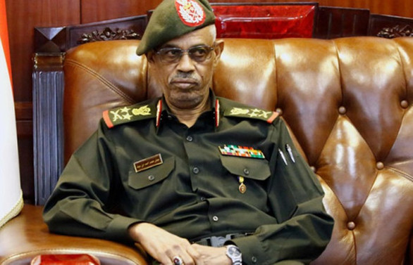 Sudan Savunma Bakanı görevinden ayrıldı