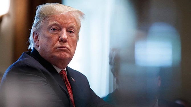 Trump yine Fed'i eleştirdi