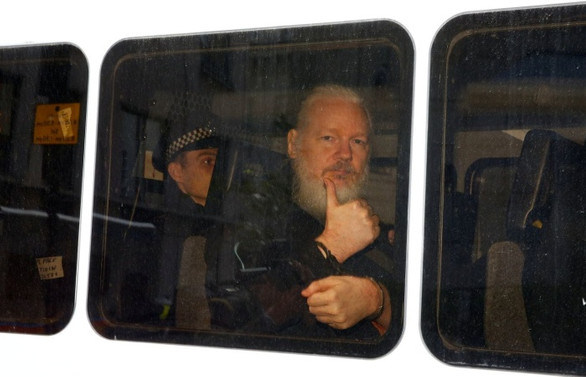 Wikileaks'in kurucusuna ne olacak?