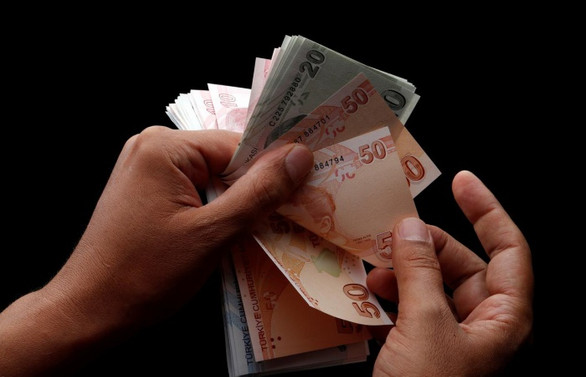Dolar 6 ayın en yükseğinde