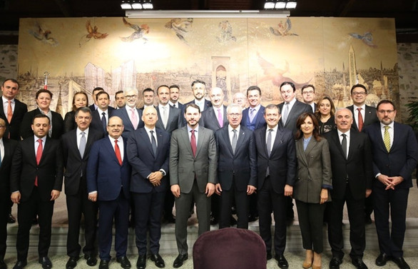 Bakan Albayrak, bankacılık sektörü temsilcileri ile buluştu