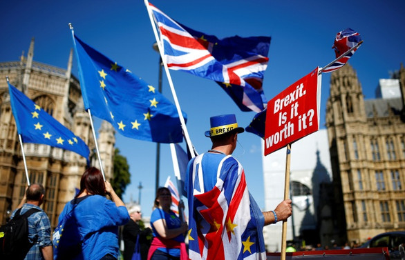 Brexit'e yeni erteleme açıklaması