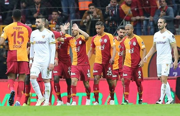 Galatasaray zirve yarışını sürdürüyor