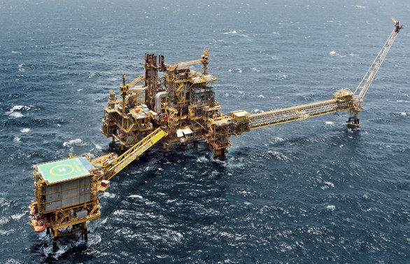 ABD arz endişelerini gideremedi; petrolde yüksek seyir sürüyor
