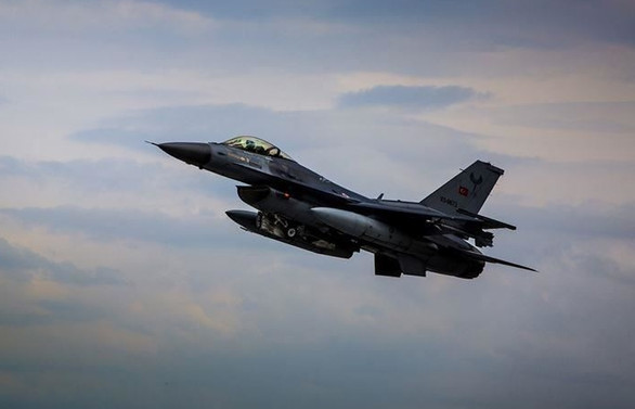 Irak'ın kuzeyine hava harekatı