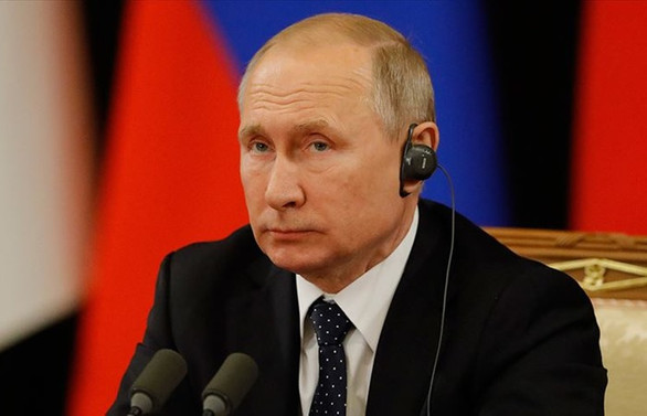 Putin: Gündemimizde S-400'lerin sevkiyatının tamamlanması var