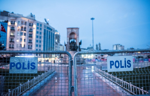 Taksim Meydanı'na girişlere izin verilmiyor