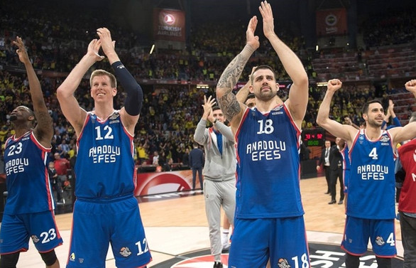 Basketbolda en büyük belli oluyor