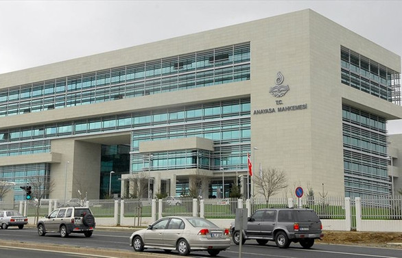 AYM'den tutuklu gazeteciler kararı