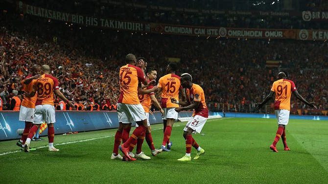 Galatasaray, liderlik koltuğuna oturdu