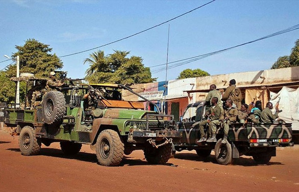 Mali'de köye saldırı: 95 ölü