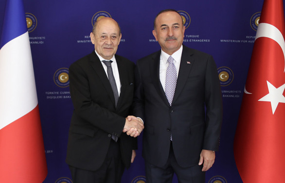 Çavuşoğlu: Fransa'nın YPG ile yakın iş birliğini doğru bulmuyoruz
