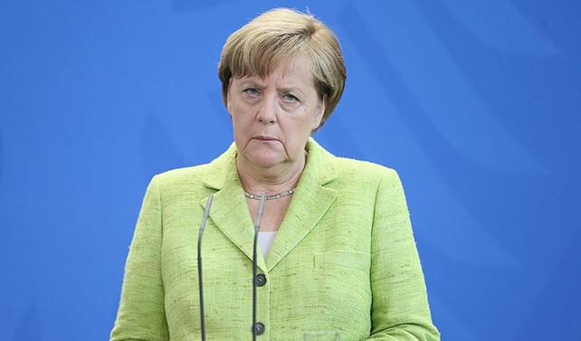 Merkel Irak'ta bağımsız Kürt devleti kurulmasına karşı